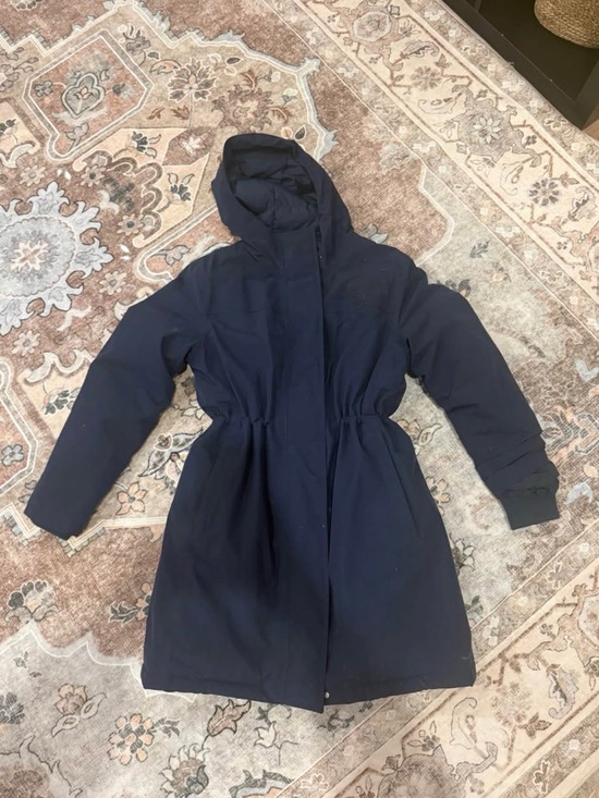 The North Face Jackets & Blazers - The North Face Women's Navy Hooded Puffer Coat